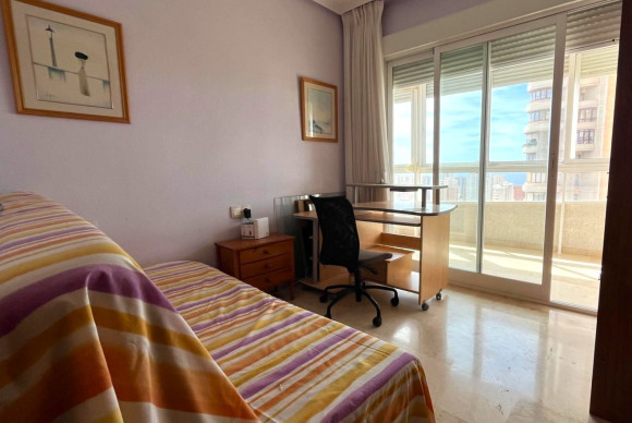 Herverkoop - Apartment / flat - Benidorm - Centro