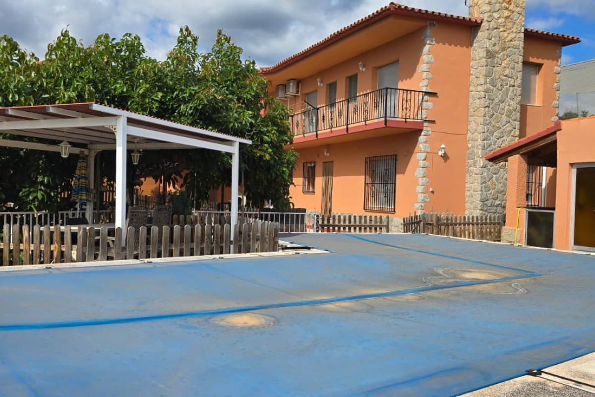 Resale - Chalet Independiente - Callosa De Ensarrià