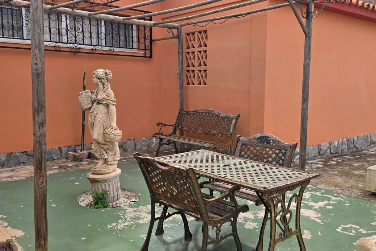 Resale - Chalet Independiente - Callosa De Ensarrià