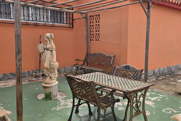 Resale - Chalet Independiente - Callosa De Ensarrià