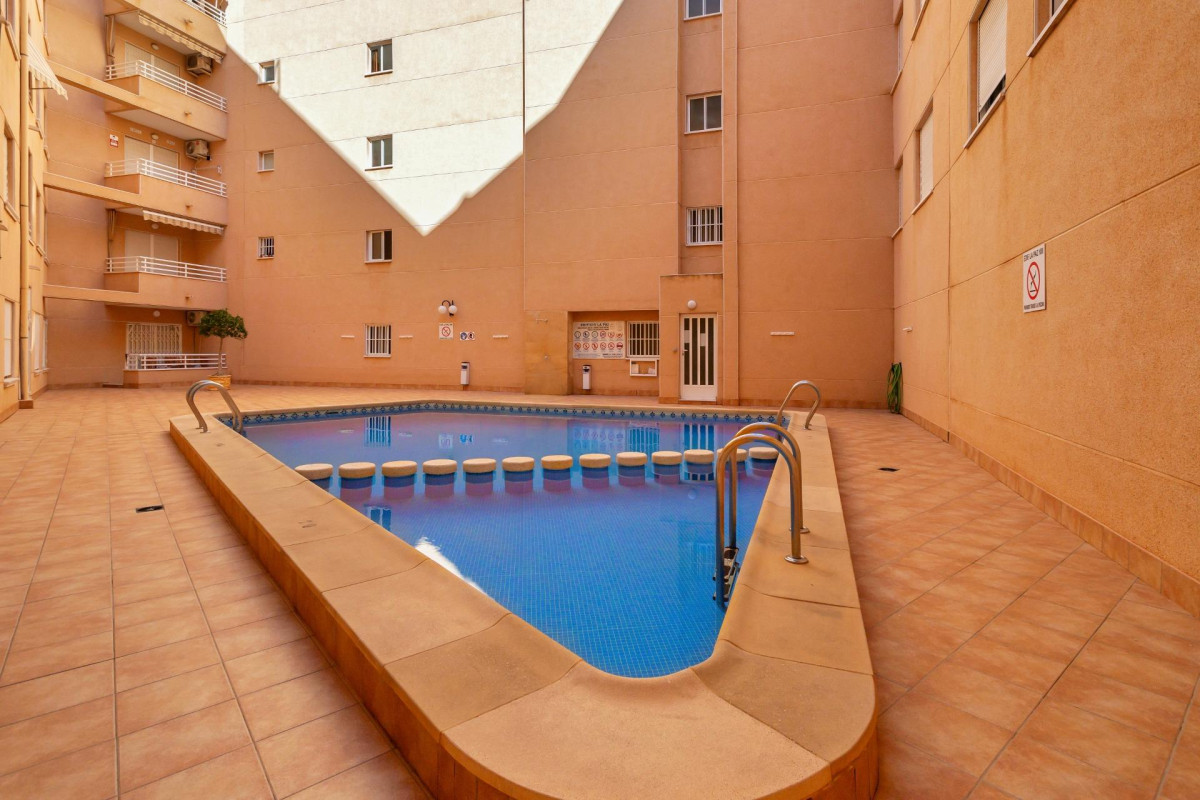 Herverkoop - Appartement  - Torrevieja - Centro