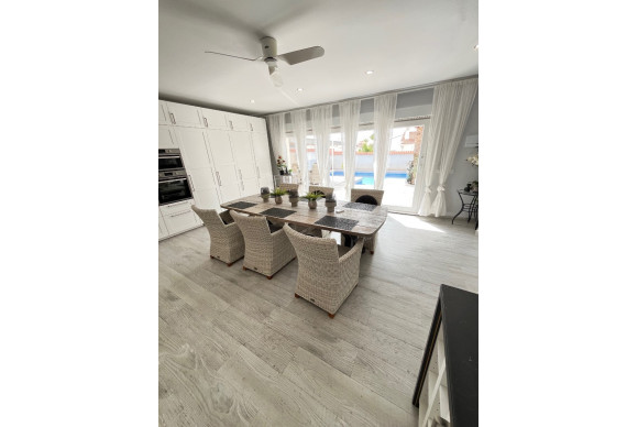 Reventa - Detached Villa - Ciudad Quesada - Central Quesada