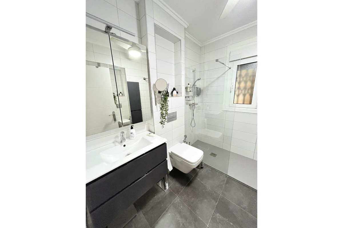 Reventa - Detached Villa - Ciudad Quesada - Central Quesada