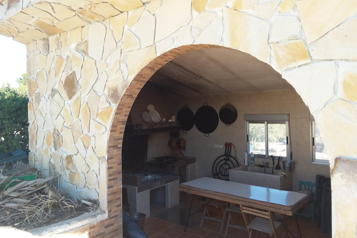 Resale - Country House - Crevillente