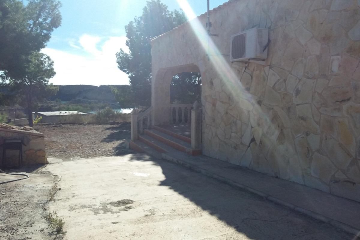 Resale - Country House - Crevillente