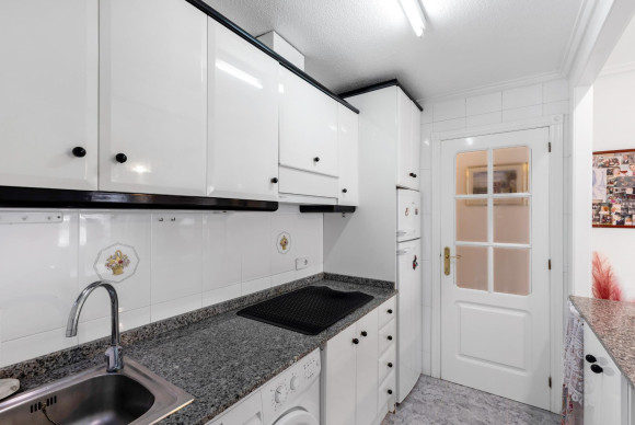 Reventa - Apartamento / piso - Torrevieja - Centro - Muelle Pesquero