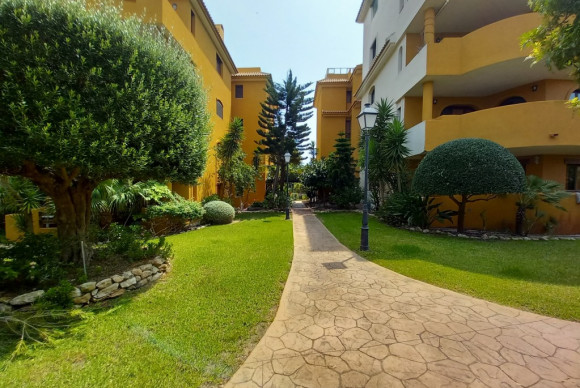 Revente - Appartement - Punta Prima