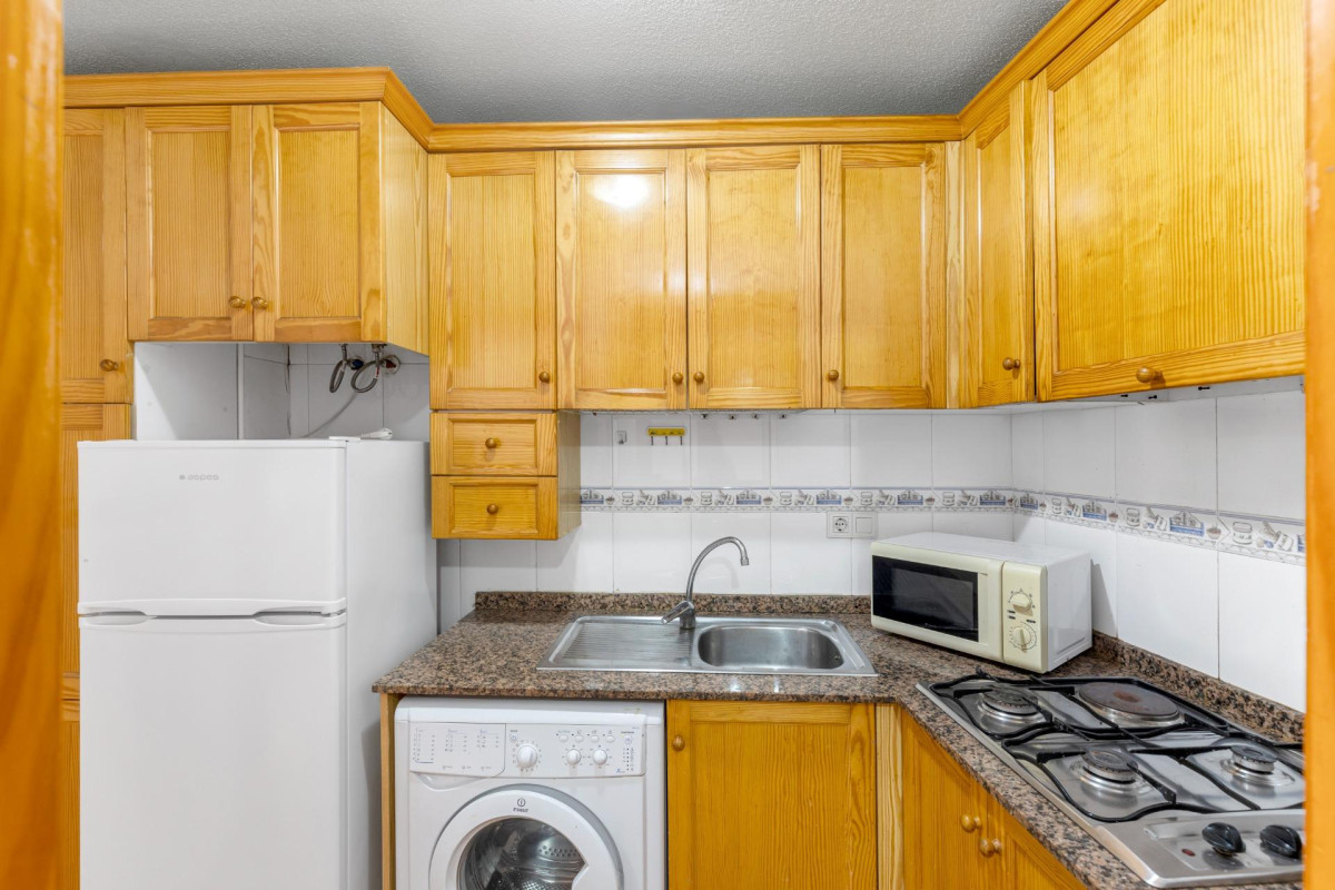 Revente - Ground Floor - Torrevieja - Estacion de autobuses