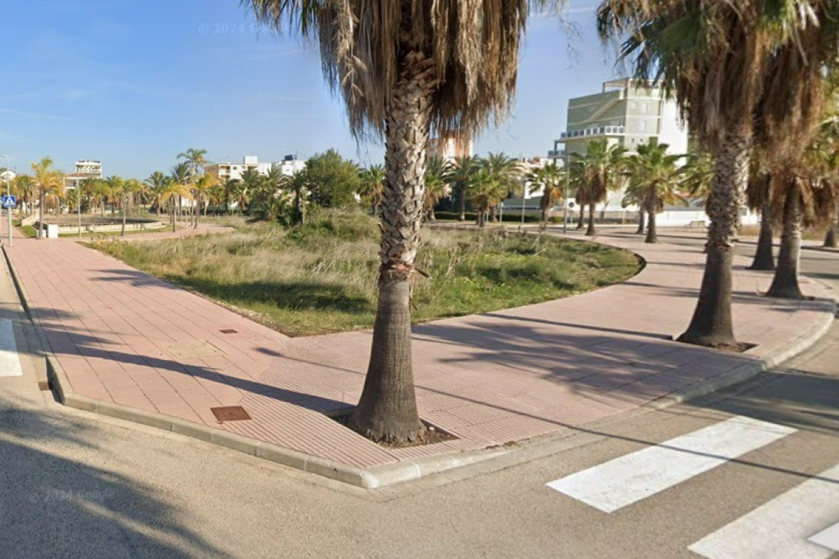 Herverkoop - Bouwgrond - Piles - Playa