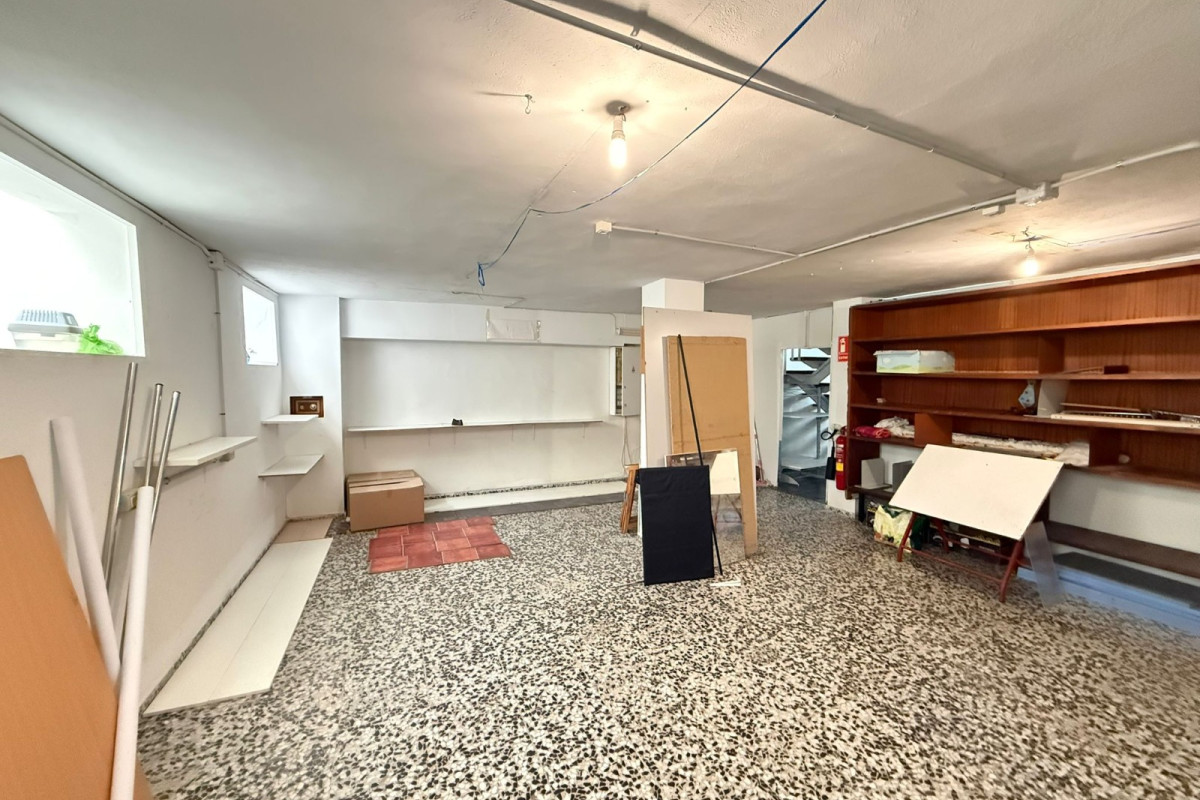 Herverkoop - Lokaal - Tavernes de la Valldigna - Pueblo