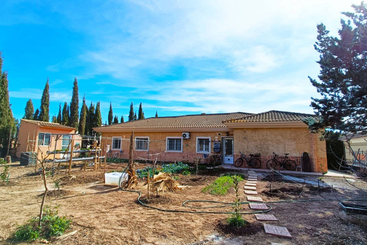 Herverkoop - Landelijke woning - Hondón de los Fráiles