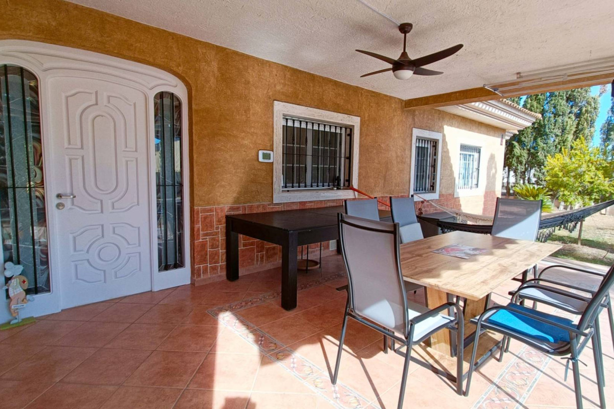 Herverkoop - Landelijke woning - Hondón de los Fráiles