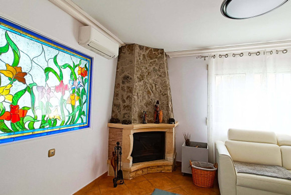 Herverkoop - Landelijke woning - Hondón de los Fráiles