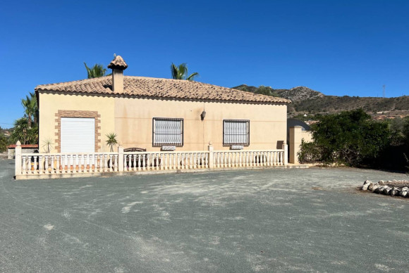 Herverkoop - Landelijke woning - Hondón de los Fráiles