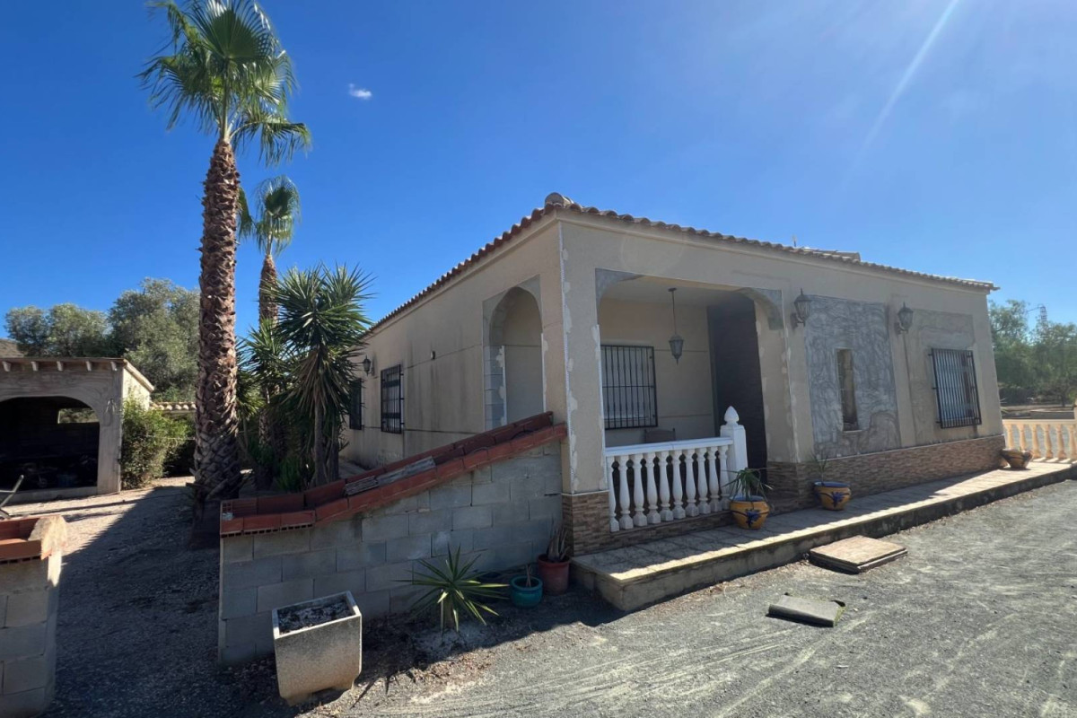 Herverkoop - Landelijke woning - Hondón de los Fráiles