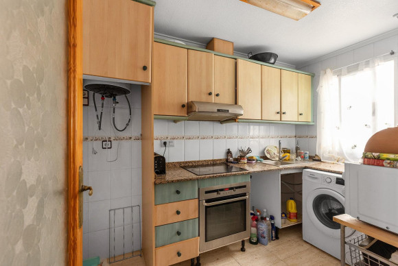 Herverkoop - Appartement  - Torrevieja - Estacion de autobuses