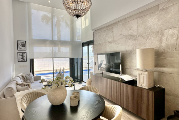 Reventa - Detached Villa - Orihuela Costa - Lomas de Cabo Roig