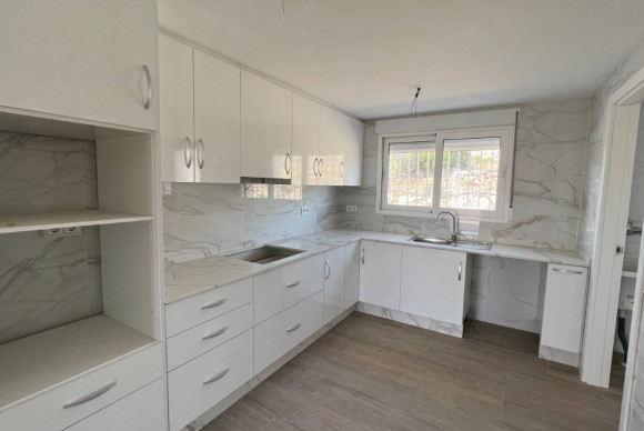 Herverkoop - Landelijke woning - Macisvenda - MACISVENDA