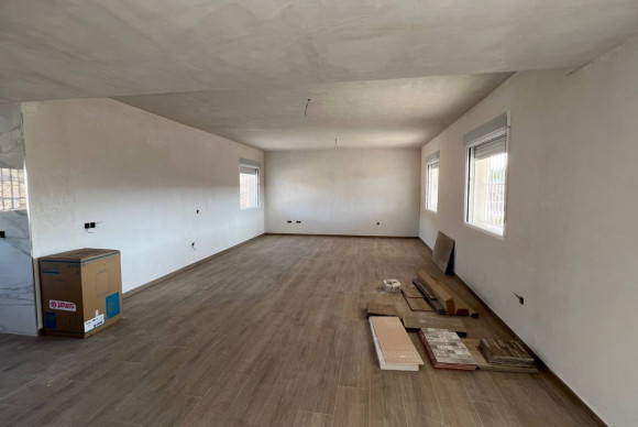 Herverkoop - Landelijke woning - Macisvenda - MACISVENDA