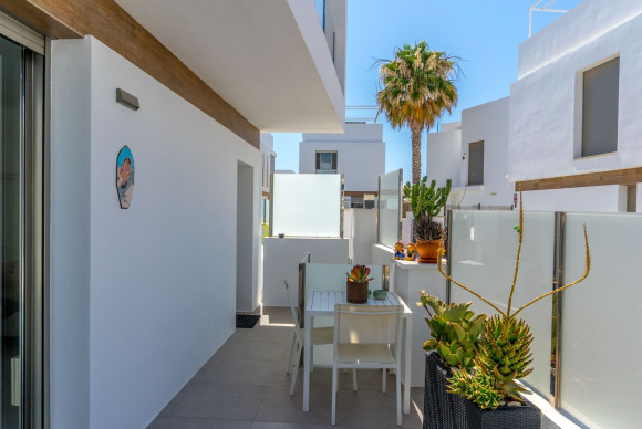 Herverkoop - Vrijstaande Villa - Orihuela Costa - Villamartin