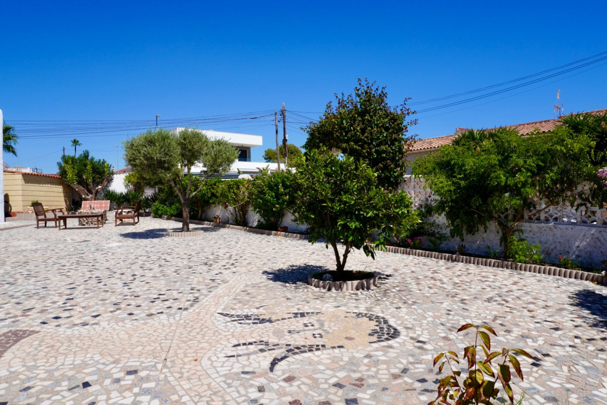 Herverkoop - Vrijstaande Villa - Ciudad Quesada - Ciudad Quesada - Town