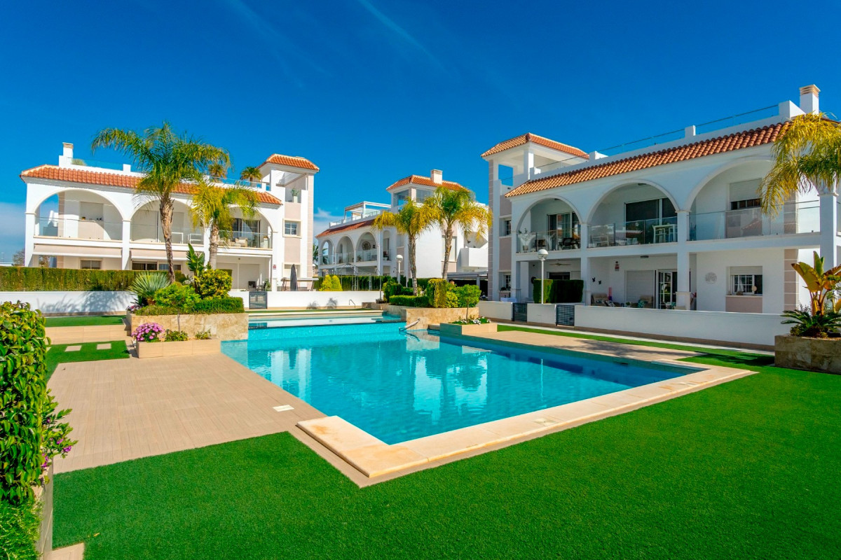 Reventa - Apartamento / piso - Ciudad Quesada - Doña Pepa