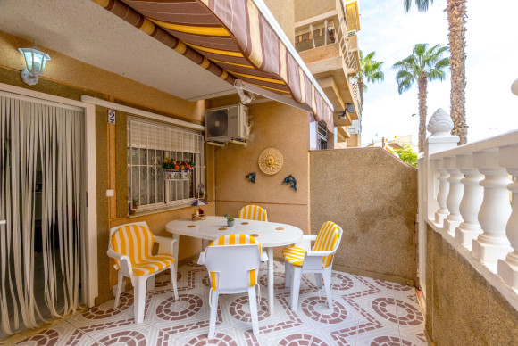 Revente - Appartement - Torrevieja - Torrevieja - Centre