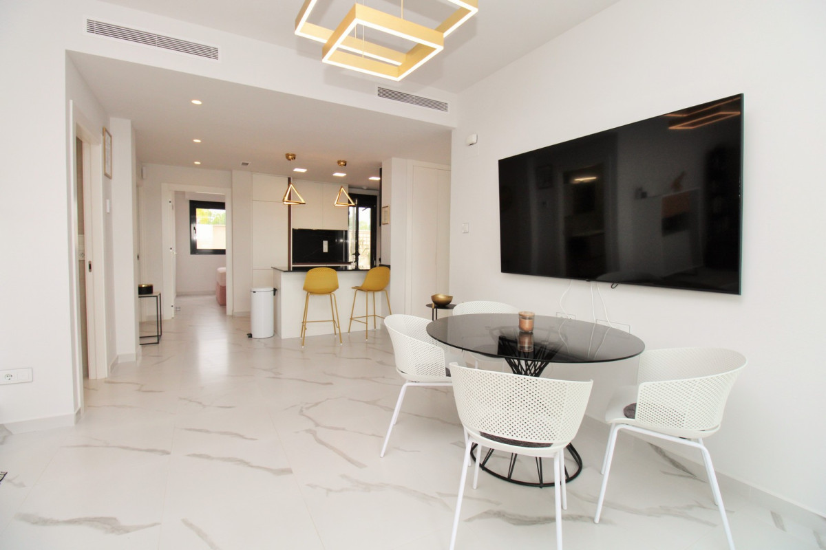 Reventa - Apartamento / piso - San Miguel de Salinas