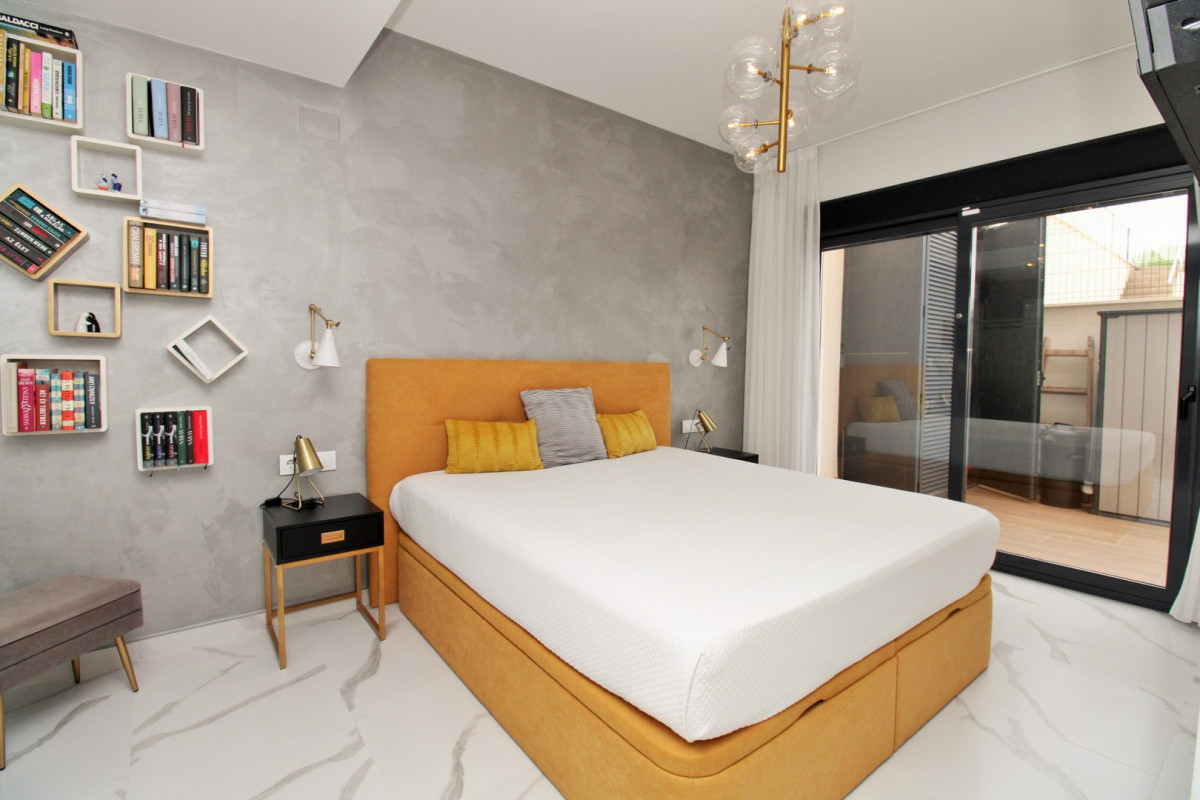 Reventa - Apartamento / piso - San Miguel de Salinas