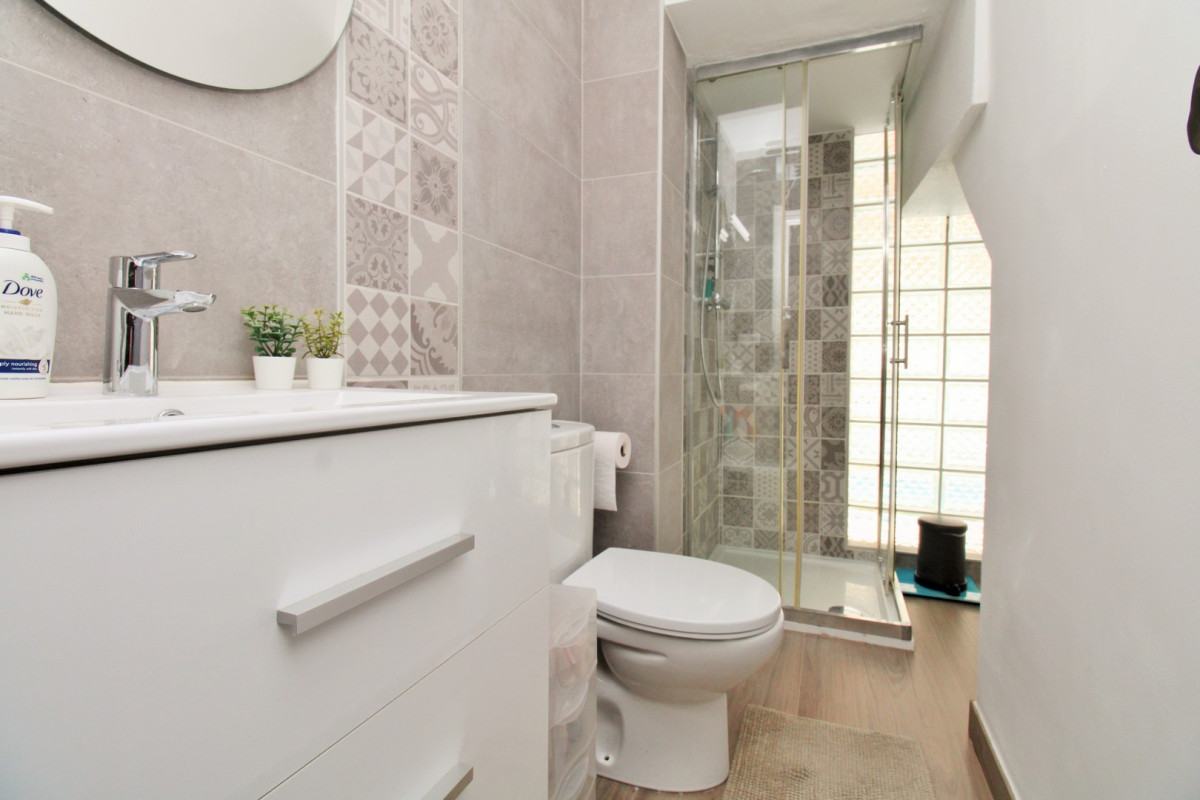 Resale - Townhouse - Villamartin