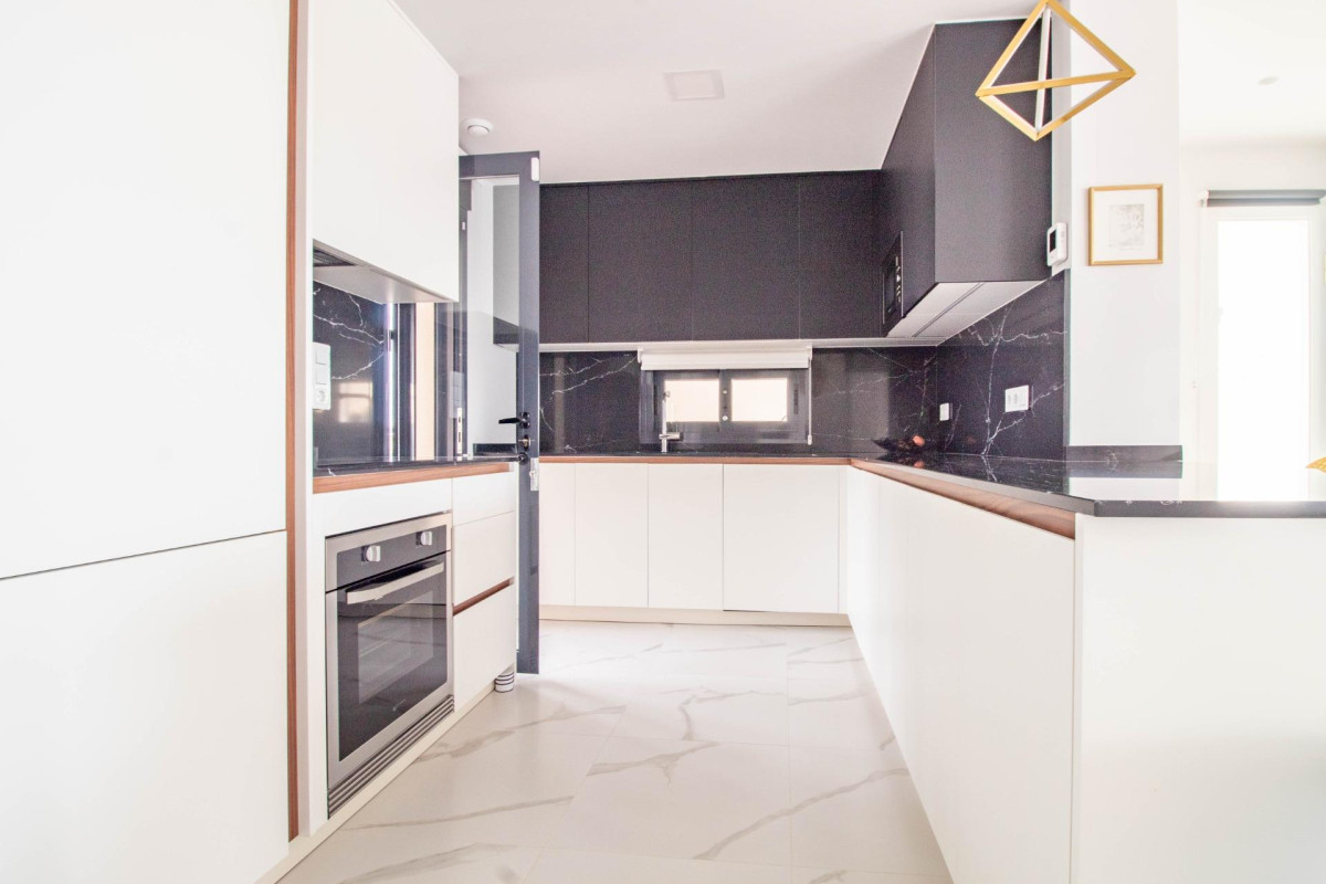 Resale - Apartment  - San Miguel de Salinas