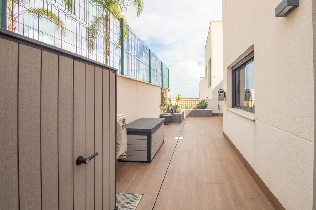 Resale - Apartment  - San Miguel de Salinas