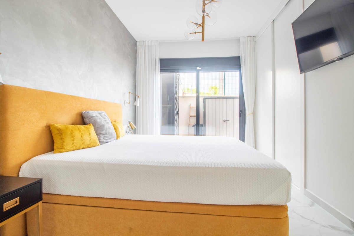 Resale - Apartment  - San Miguel de Salinas