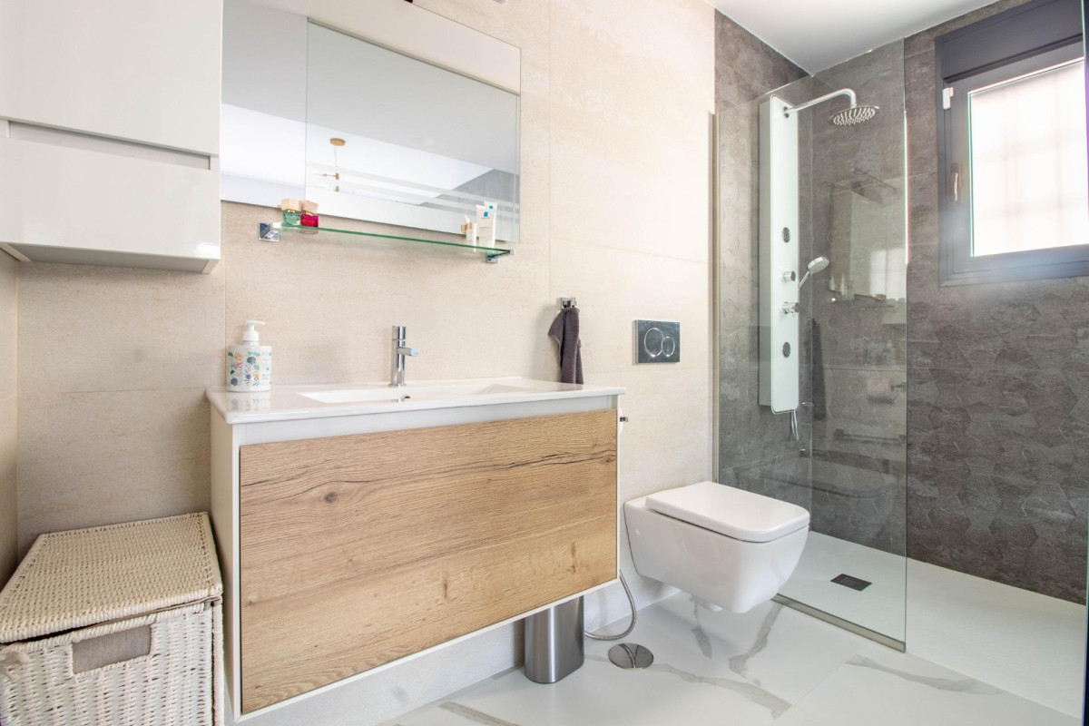 Resale - Apartment  - San Miguel de Salinas