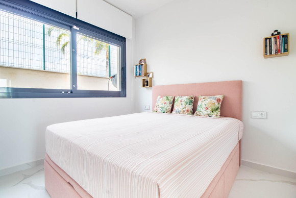 Resale - Apartment  - San Miguel de Salinas