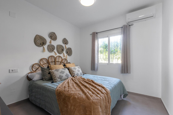 Long Term Rental - Bungalow - Torrevieja - Zona los Frutales