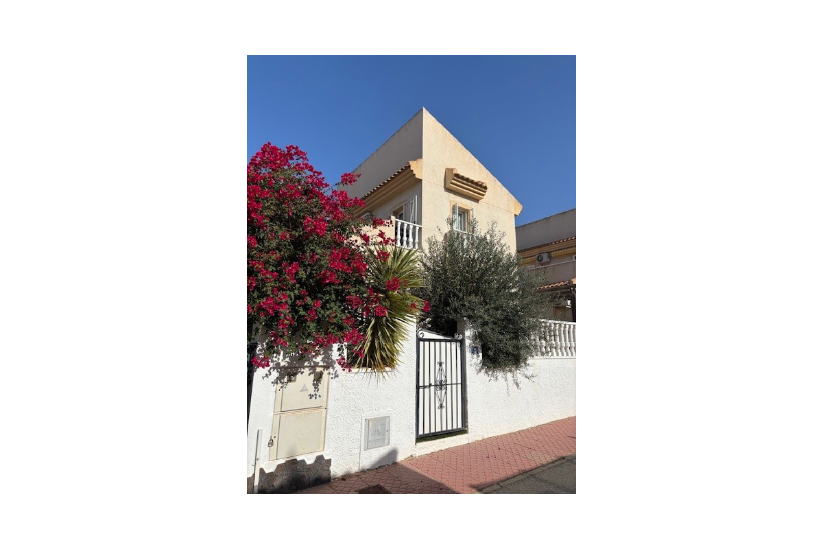 Reventa - Detached Villa - Ciudad Quesada - Airstrip