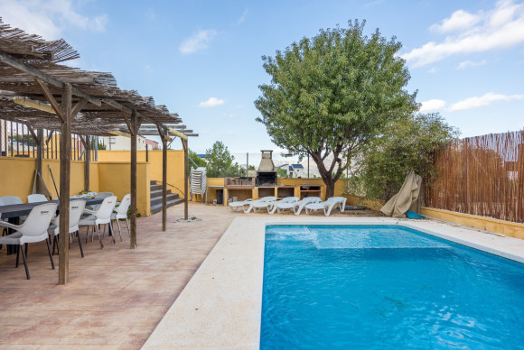 Reventa - Chalet Independiente - Polop