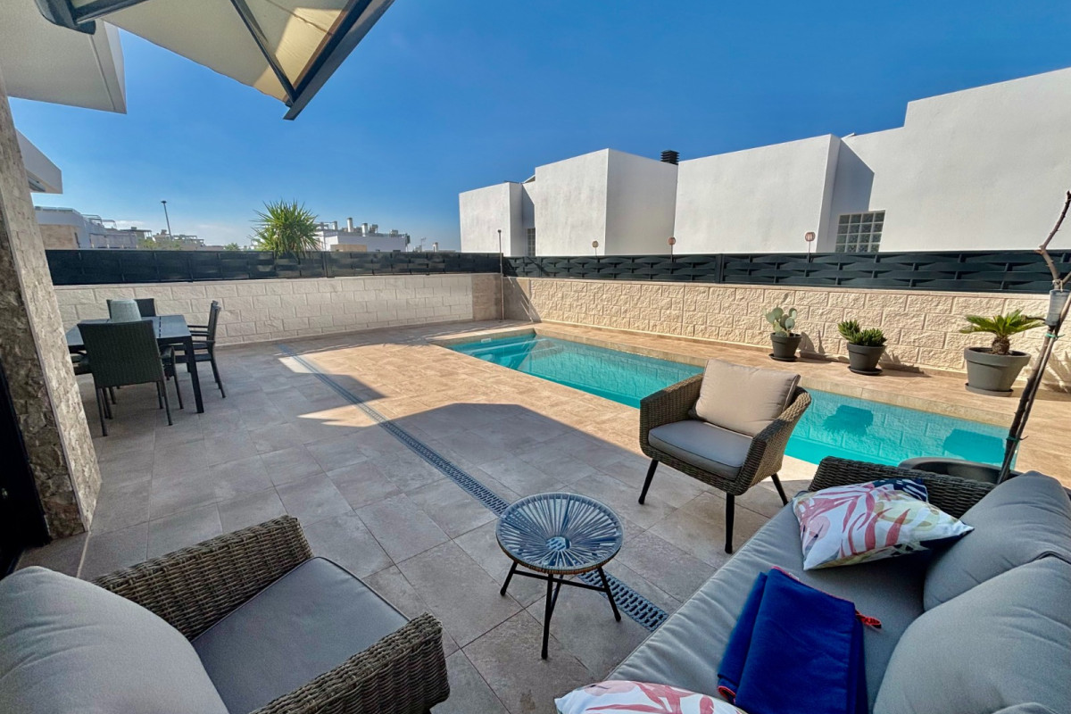 Herverkoop - Vrijstaande Villa - Benijofar - Benijofar - Village