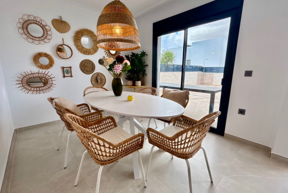 Herverkoop - Vrijstaande Villa - Benijofar - Benijofar - Village