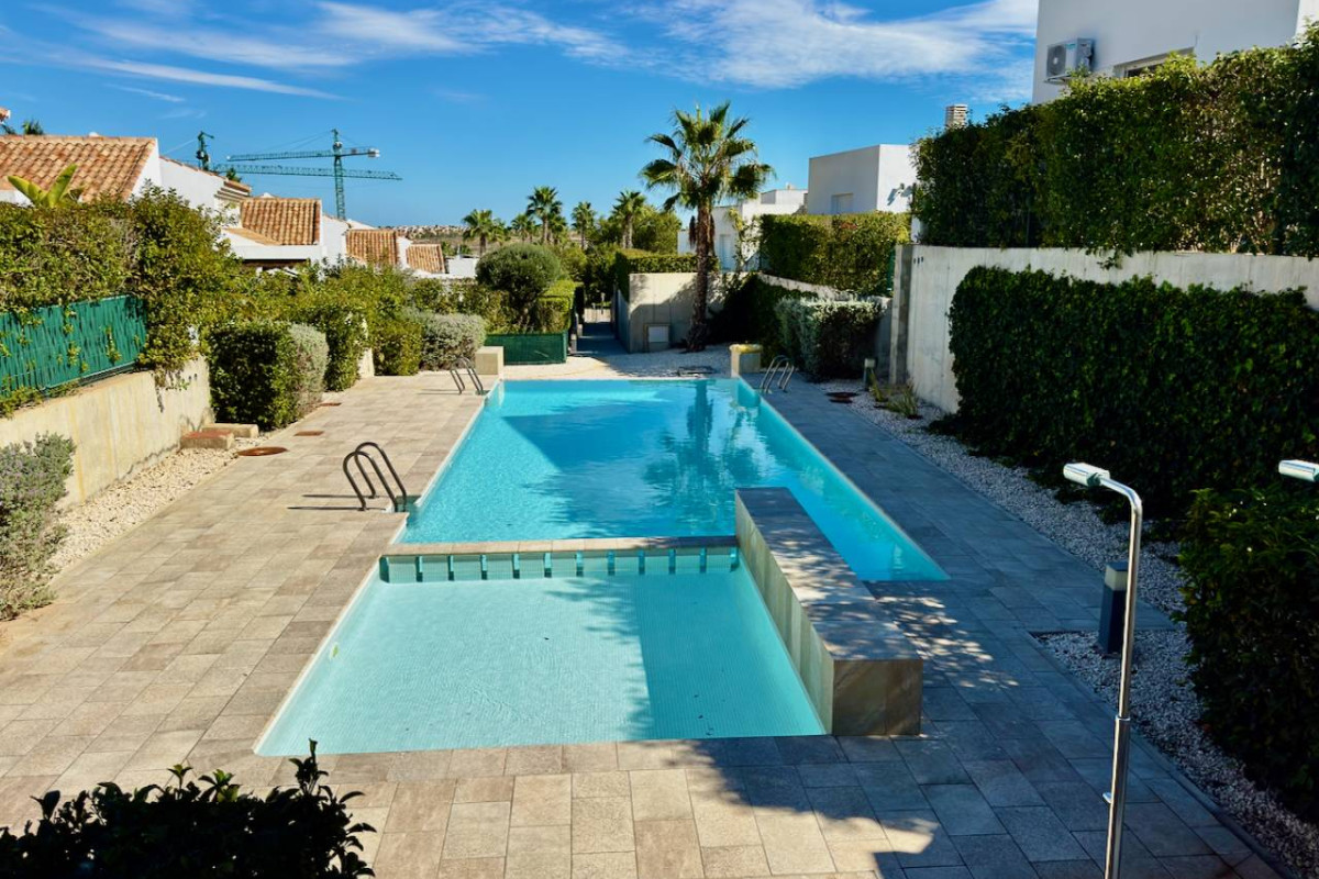 Reventa - Villa - La Finca Golf