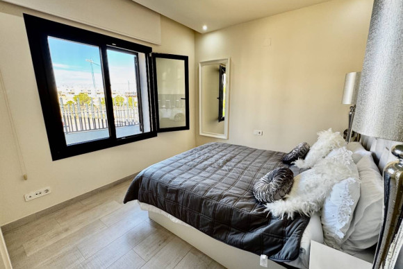 Reventa - Villa - La Finca Golf