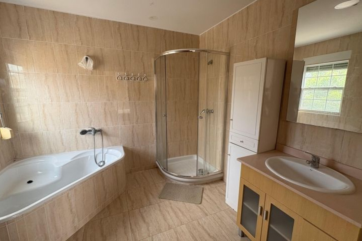 Resale - Villa - Pinar de Campoverde