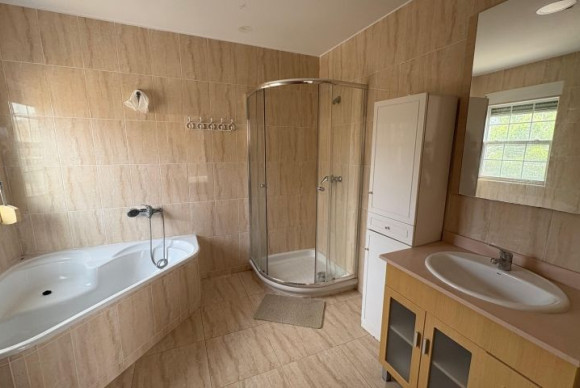 Resale - Villa - Pinar de Campoverde