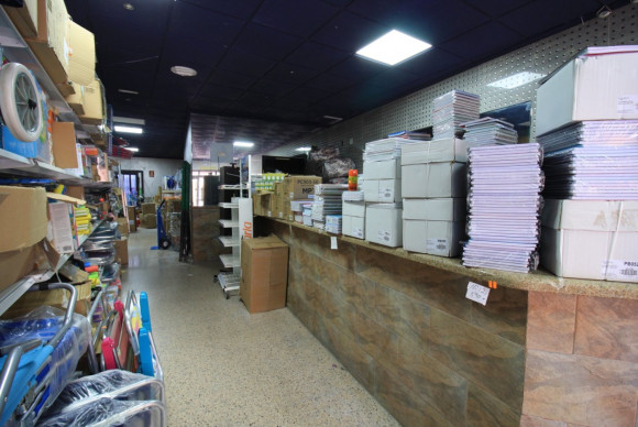 Reventa - Local Comercial - Torrevieja - Centro