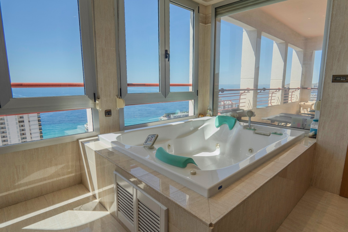 Herverkoop - Appartement  - Benidorm - Benidorm - City