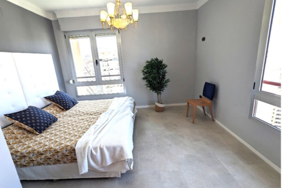 Herverkoop - Appartement  - Benidorm - Benidorm - City