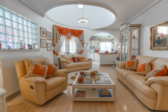 Herverkoop - Vrijstaande Villa - Ciudad Quesada - Ciudad Quesada - Town