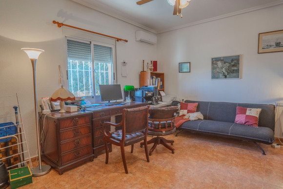 Herverkoop - Landelijke woning - Orihuela - San Bartolome