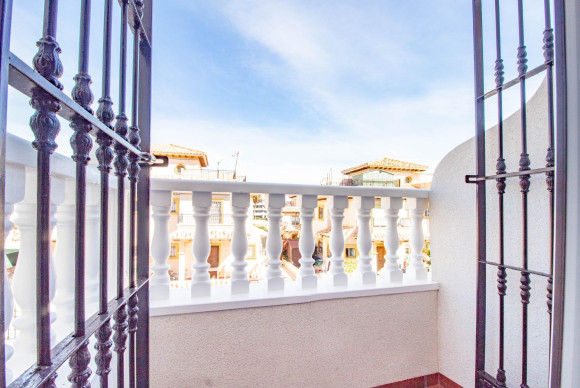 Revente - Terraced house - Orihuela Costa - La Zenia